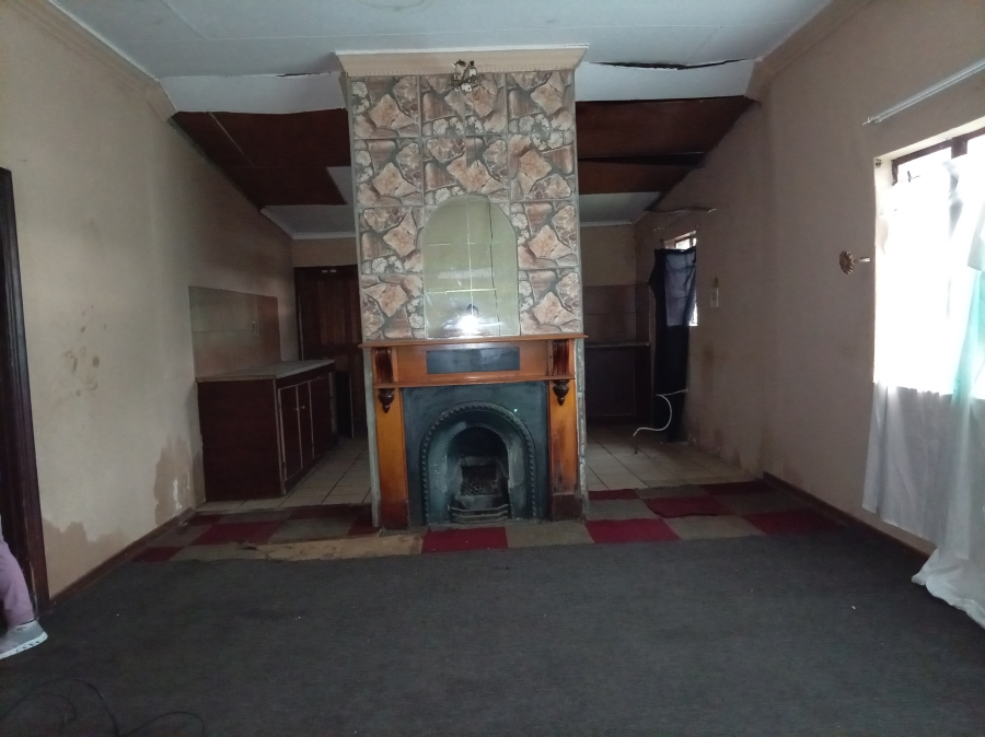 6 Bedroom Property for Sale in Standerton Mpumalanga