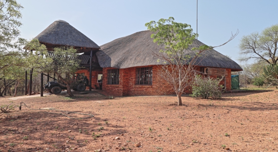 3 Bedroom Property for Sale in Marloth Park Mpumalanga