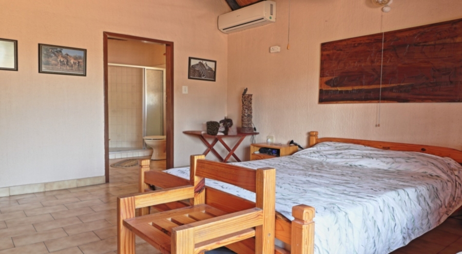 3 Bedroom Property for Sale in Marloth Park Mpumalanga