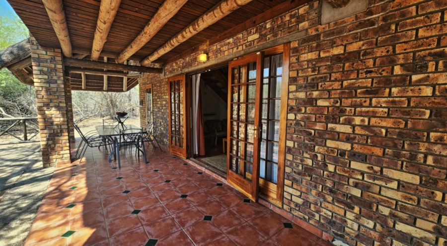 2 Bedroom Property for Sale in Marloth Park Mpumalanga