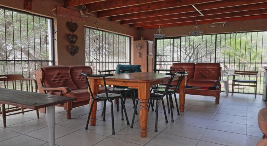 2 Bedroom Property for Sale in Marloth Park Mpumalanga
