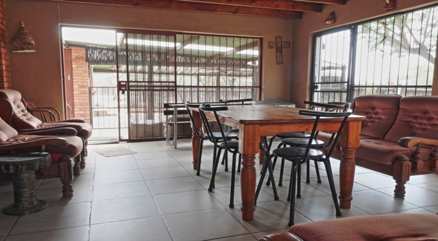 2 Bedroom Property for Sale in Marloth Park Mpumalanga