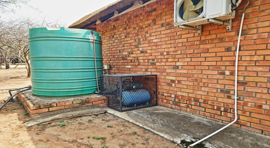 2 Bedroom Property for Sale in Marloth Park Mpumalanga