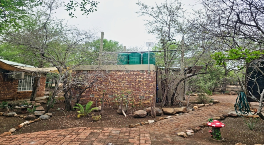 2 Bedroom Property for Sale in Marloth Park Mpumalanga