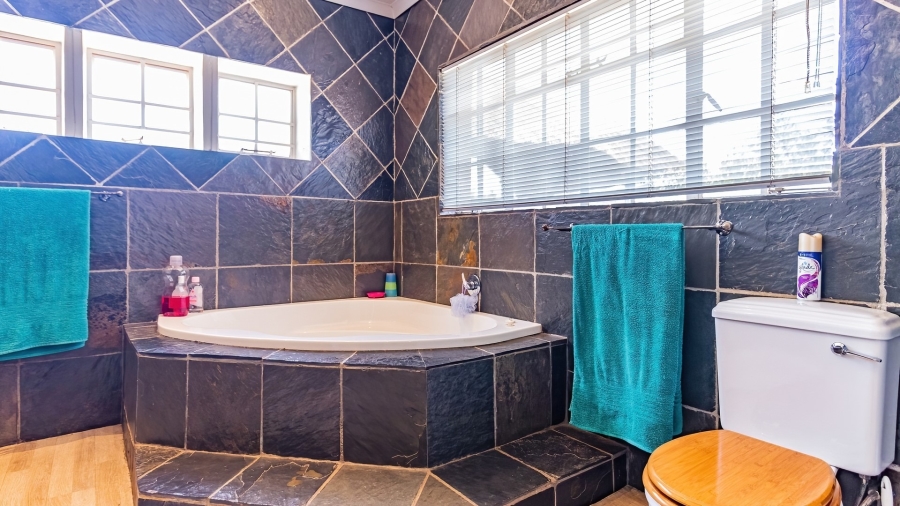 5 Bedroom Property for Sale in Sabie Ext 9 Mpumalanga