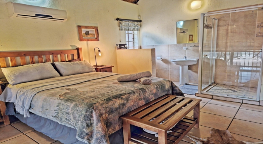 2 Bedroom Property for Sale in Marloth Park Mpumalanga