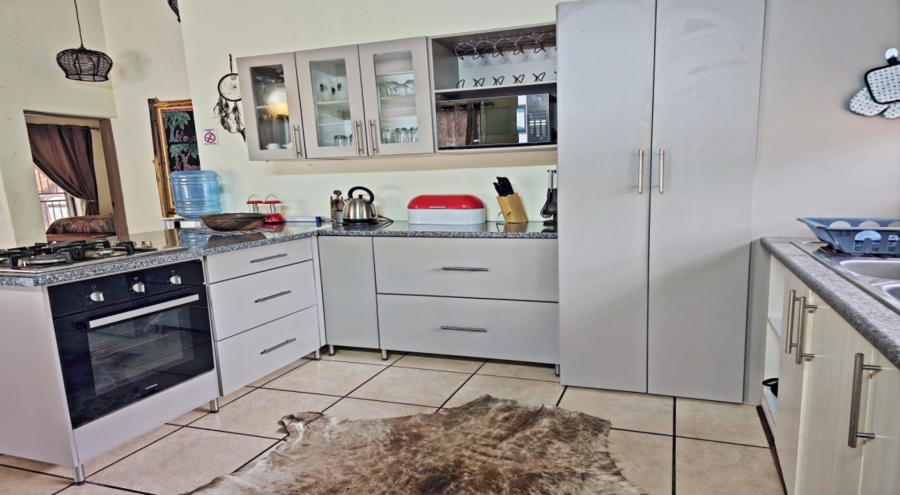 2 Bedroom Property for Sale in Marloth Park Mpumalanga