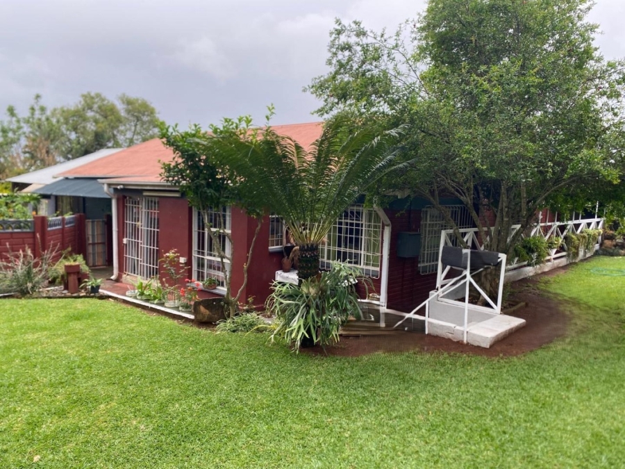 5 Bedroom Property for Sale in White River Ext 3 Mpumalanga