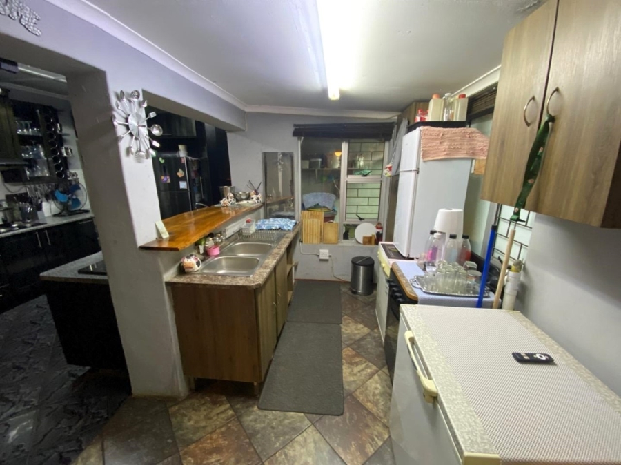 5 Bedroom Property for Sale in White River Ext 3 Mpumalanga