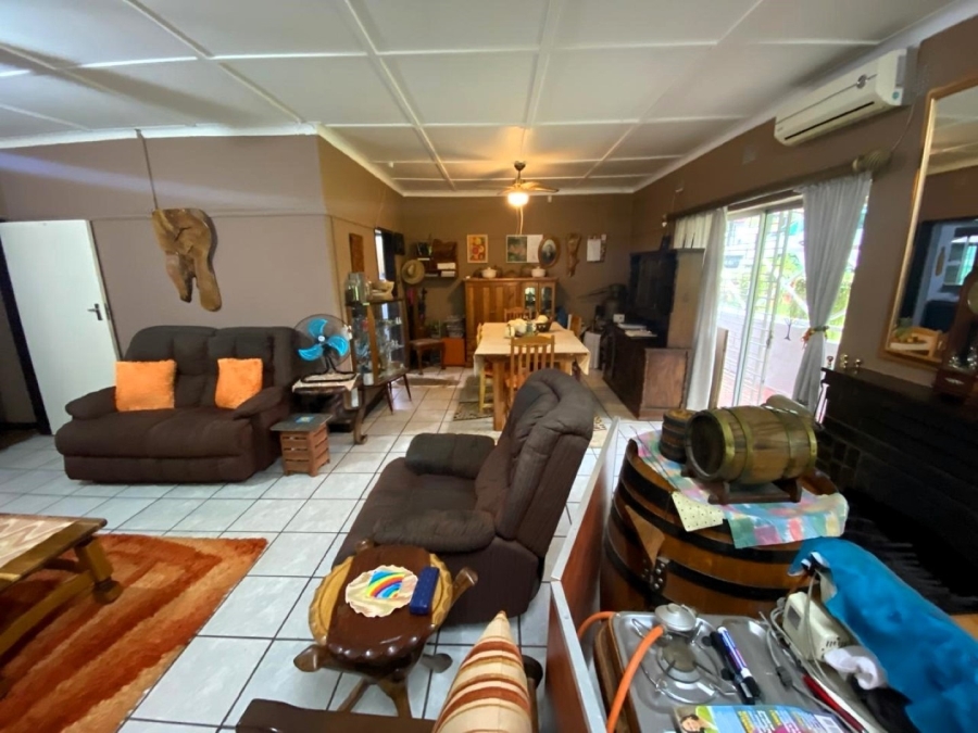 5 Bedroom Property for Sale in White River Ext 3 Mpumalanga