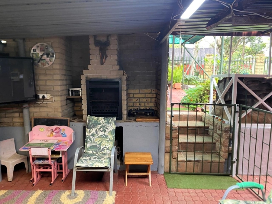 5 Bedroom Property for Sale in White River Ext 3 Mpumalanga