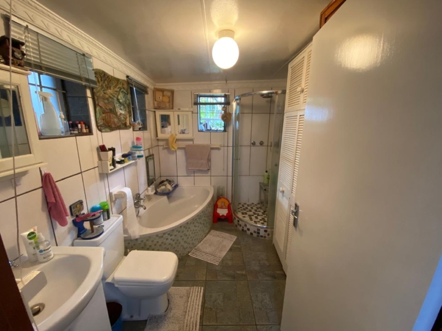 5 Bedroom Property for Sale in White River Ext 3 Mpumalanga