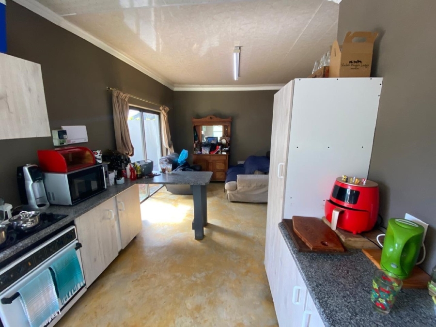 6 Bedroom Property for Sale in White River Ext 3 Mpumalanga