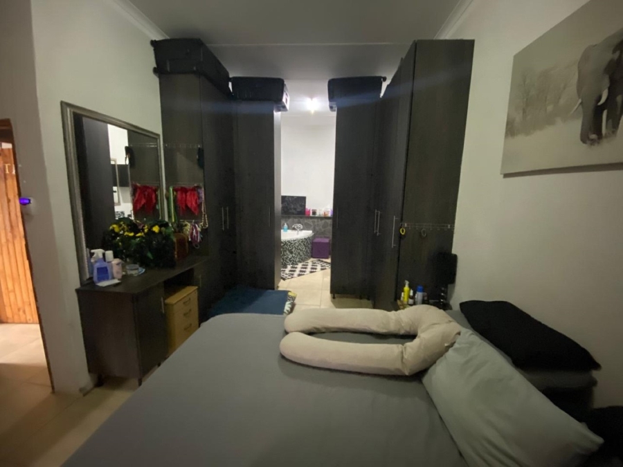 3 Bedroom Property for Sale in White River Ext 3 Mpumalanga