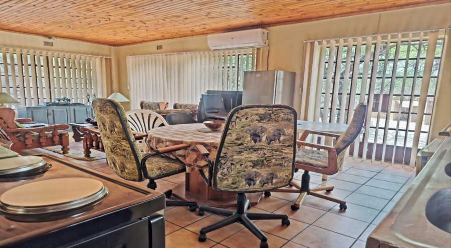 3 Bedroom Property for Sale in Marloth Park Mpumalanga