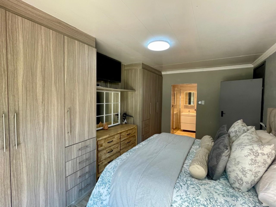 4 Bedroom Property for Sale in Secunda Mpumalanga