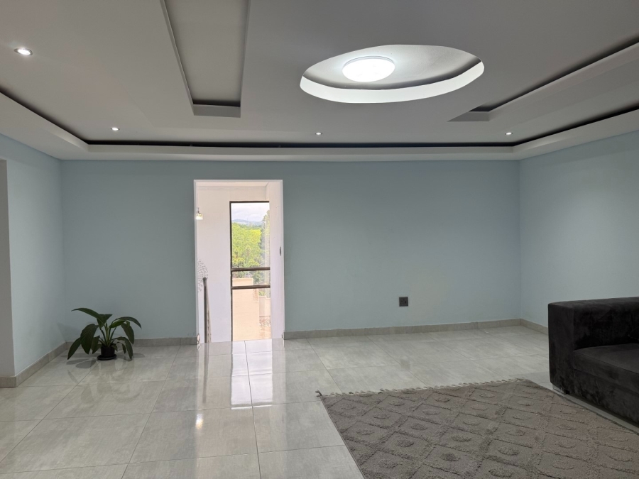 5 Bedroom Property for Sale in Hazyview Mpumalanga