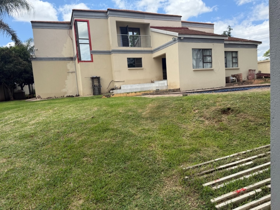 5 Bedroom Property for Sale in Hazyview Mpumalanga