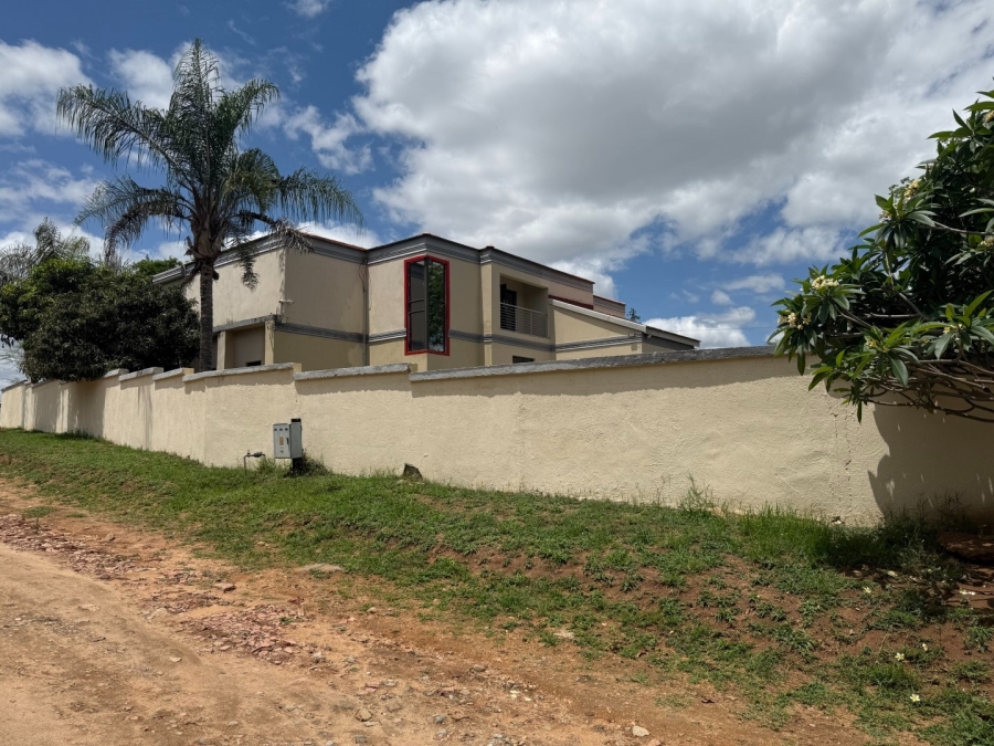 5 Bedroom Property for Sale in Hazyview Mpumalanga