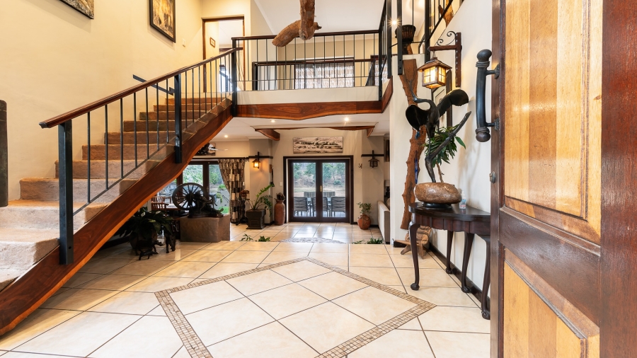 5 Bedroom Property for Sale in Malelane Mpumalanga