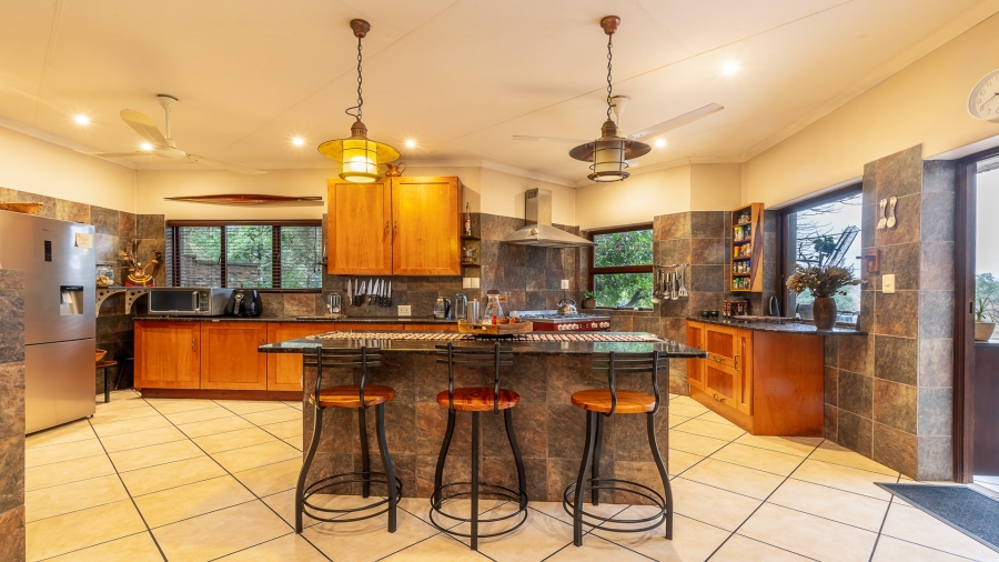 5 Bedroom Property for Sale in Malelane Mpumalanga