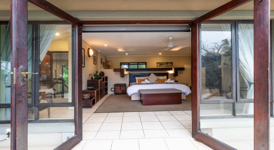 5 Bedroom Property for Sale in Malelane Mpumalanga