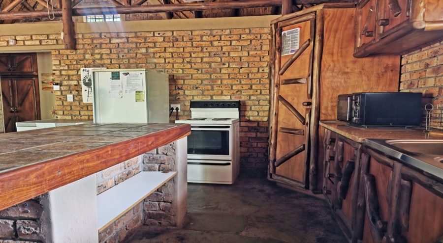2 Bedroom Property for Sale in Marloth Park Mpumalanga