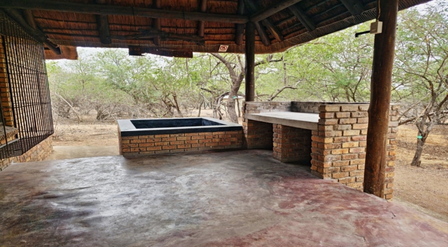 2 Bedroom Property for Sale in Marloth Park Mpumalanga