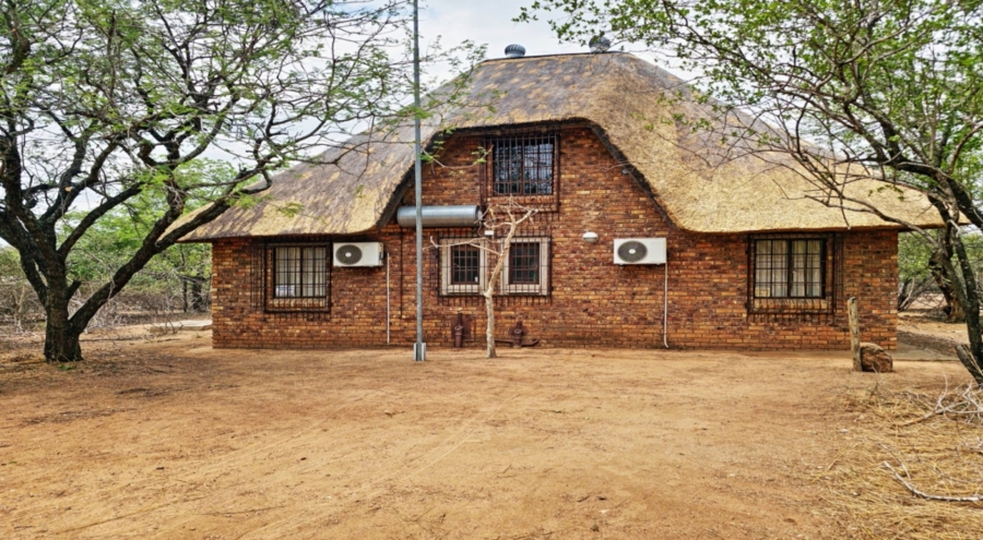 2 Bedroom Property for Sale in Marloth Park Mpumalanga