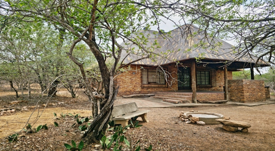 2 Bedroom Property for Sale in Marloth Park Mpumalanga