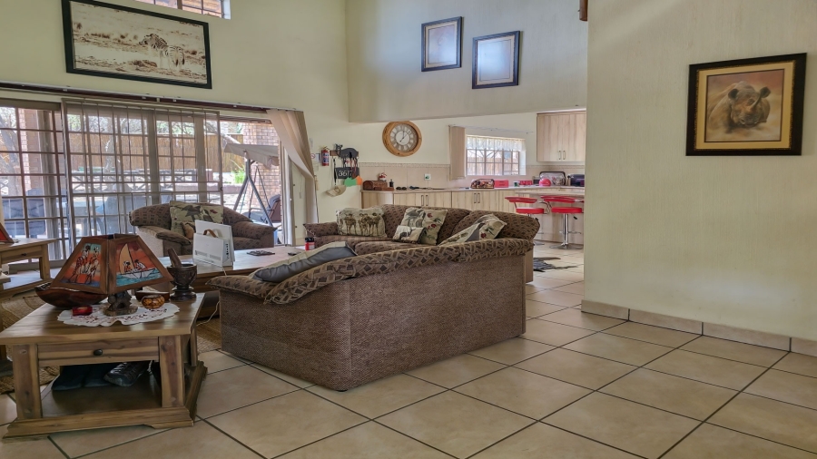 4 Bedroom Property for Sale in Marloth Park Mpumalanga