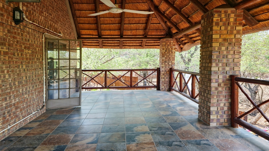 4 Bedroom Property for Sale in Marloth Park Mpumalanga