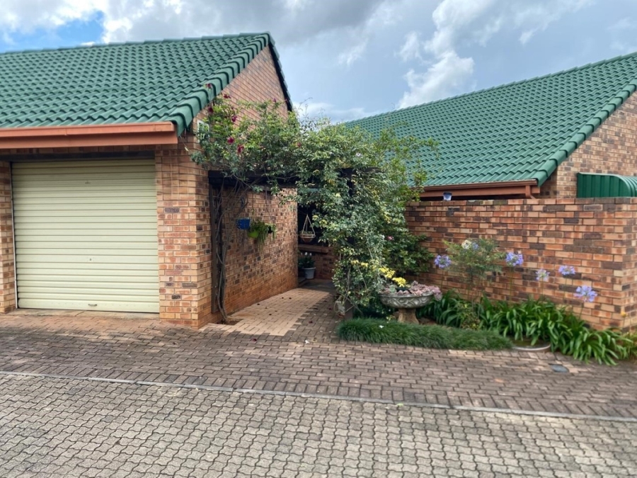 3 Bedroom Property for Sale in White River Ext 18 Mpumalanga