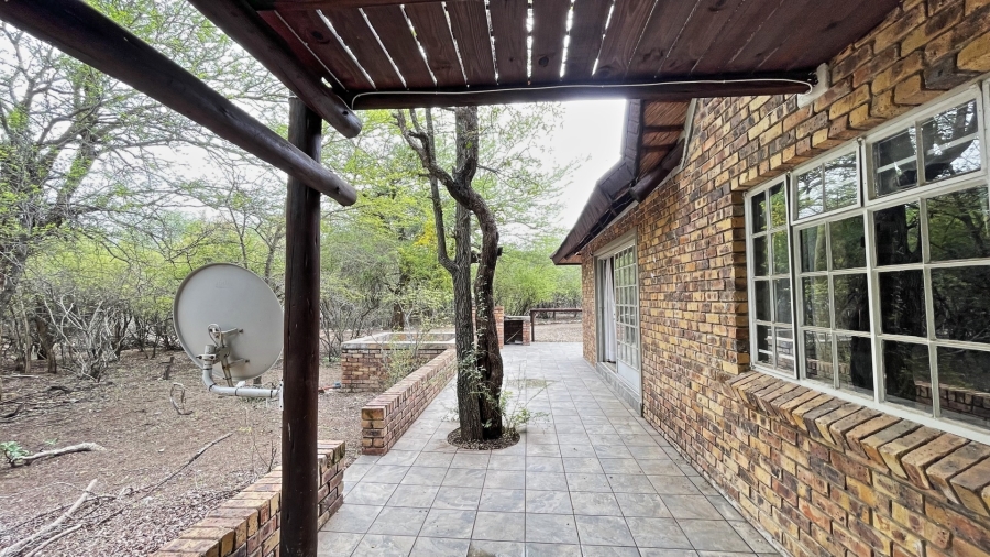 4 Bedroom Property for Sale in Marloth Park Mpumalanga