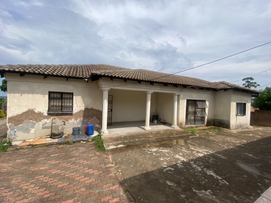 4 Bedroom Property for Sale in Relani Mpumalanga