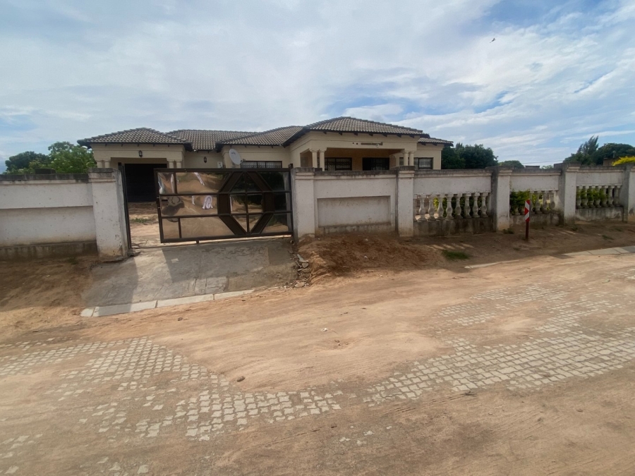 4 Bedroom Property for Sale in Relani Mpumalanga