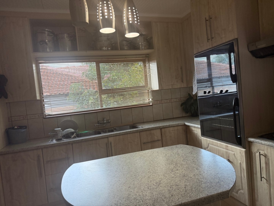 4 Bedroom Property for Sale in White River Ext 49 Mpumalanga