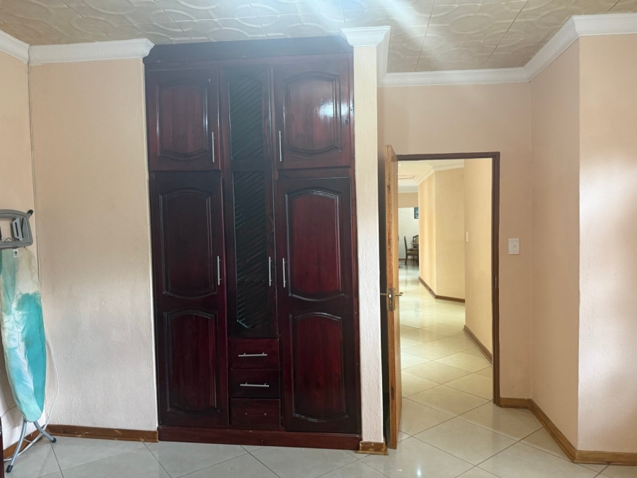 4 Bedroom Property for Sale in White River Ext 49 Mpumalanga