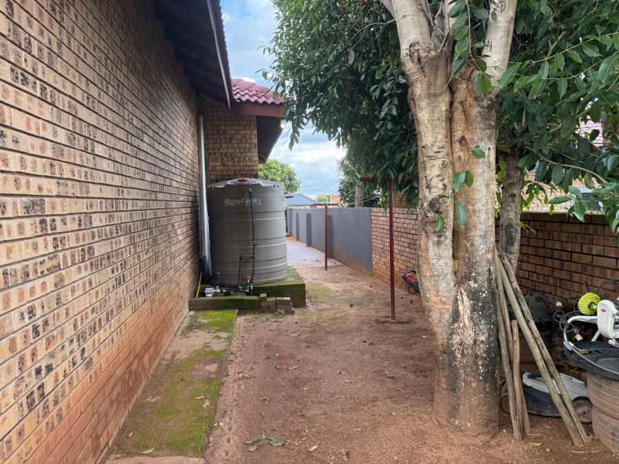 4 Bedroom Property for Sale in White River Ext 49 Mpumalanga