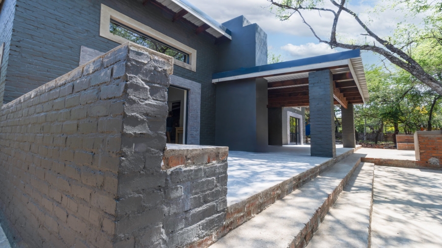 2 Bedroom Property for Sale in Marloth Park Mpumalanga