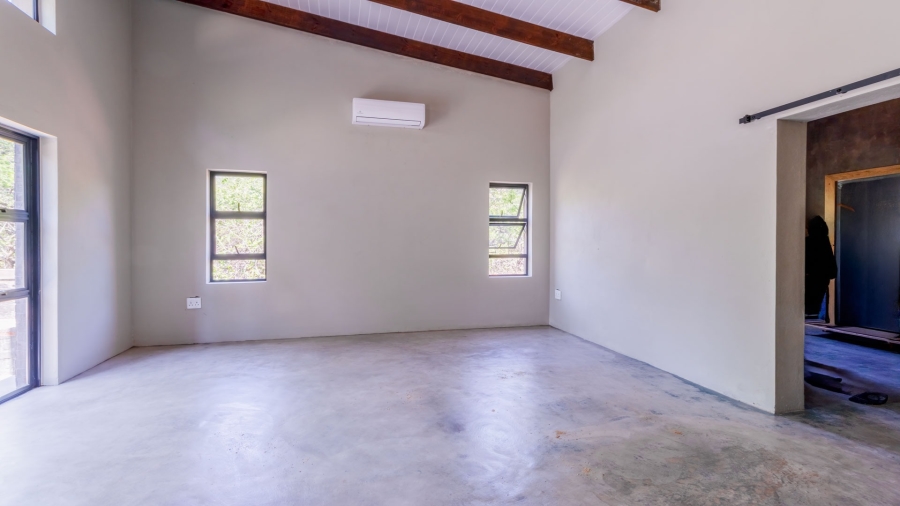 2 Bedroom Property for Sale in Marloth Park Mpumalanga