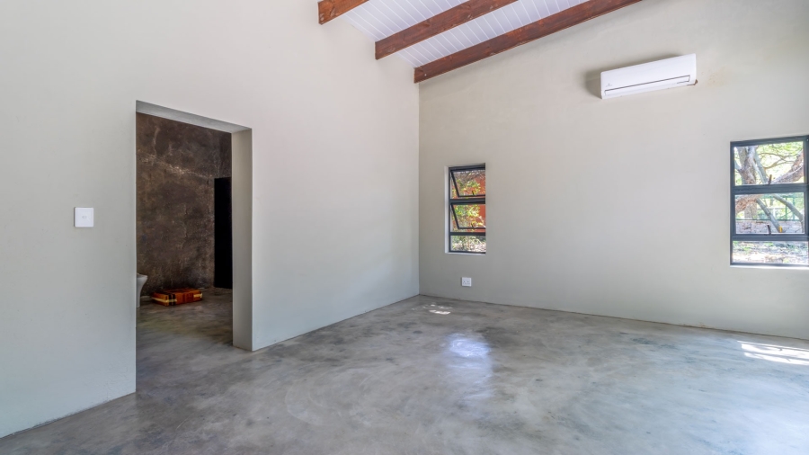 2 Bedroom Property for Sale in Marloth Park Mpumalanga