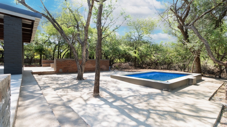 2 Bedroom Property for Sale in Marloth Park Mpumalanga