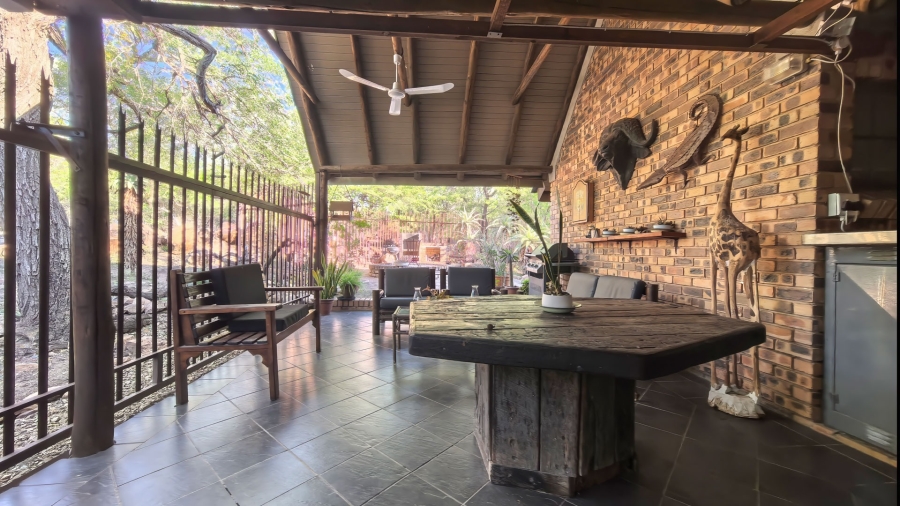 3 Bedroom Property for Sale in Marloth Park Mpumalanga