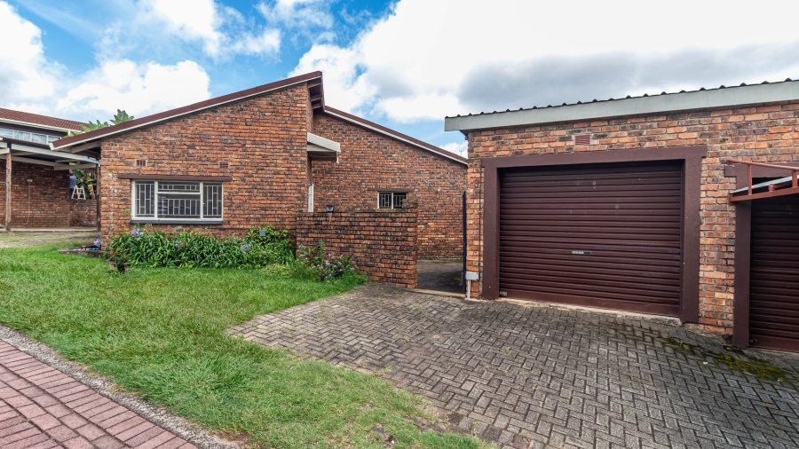 2 Bedroom Property for Sale in White River Mpumalanga