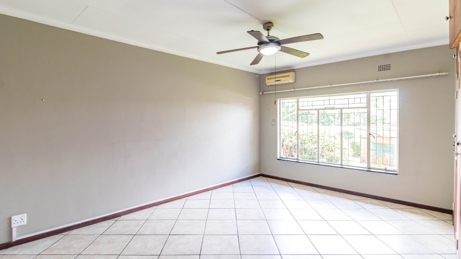 2 Bedroom Property for Sale in White River Mpumalanga