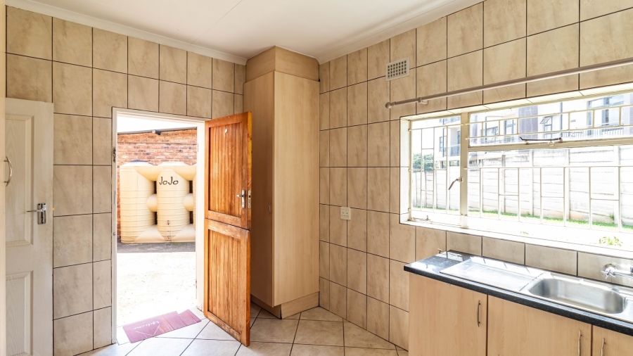 2 Bedroom Property for Sale in White River Mpumalanga