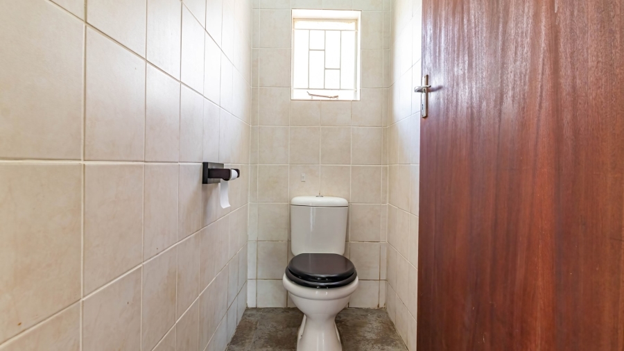 2 Bedroom Property for Sale in White River Mpumalanga