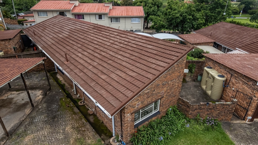 2 Bedroom Property for Sale in White River Mpumalanga