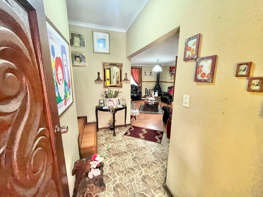 3 Bedroom Property for Sale in Noordrand Mpumalanga